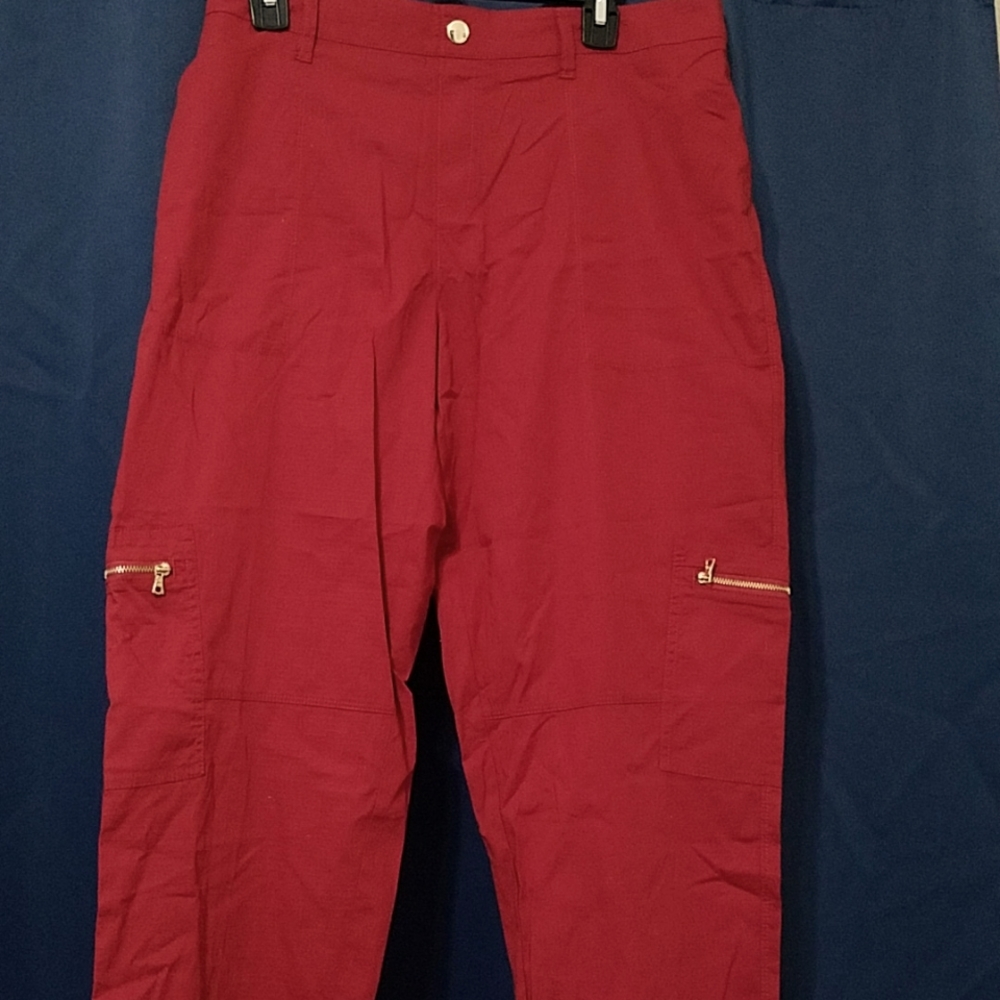 Rafaella size 14 cargo pants and chili powder.